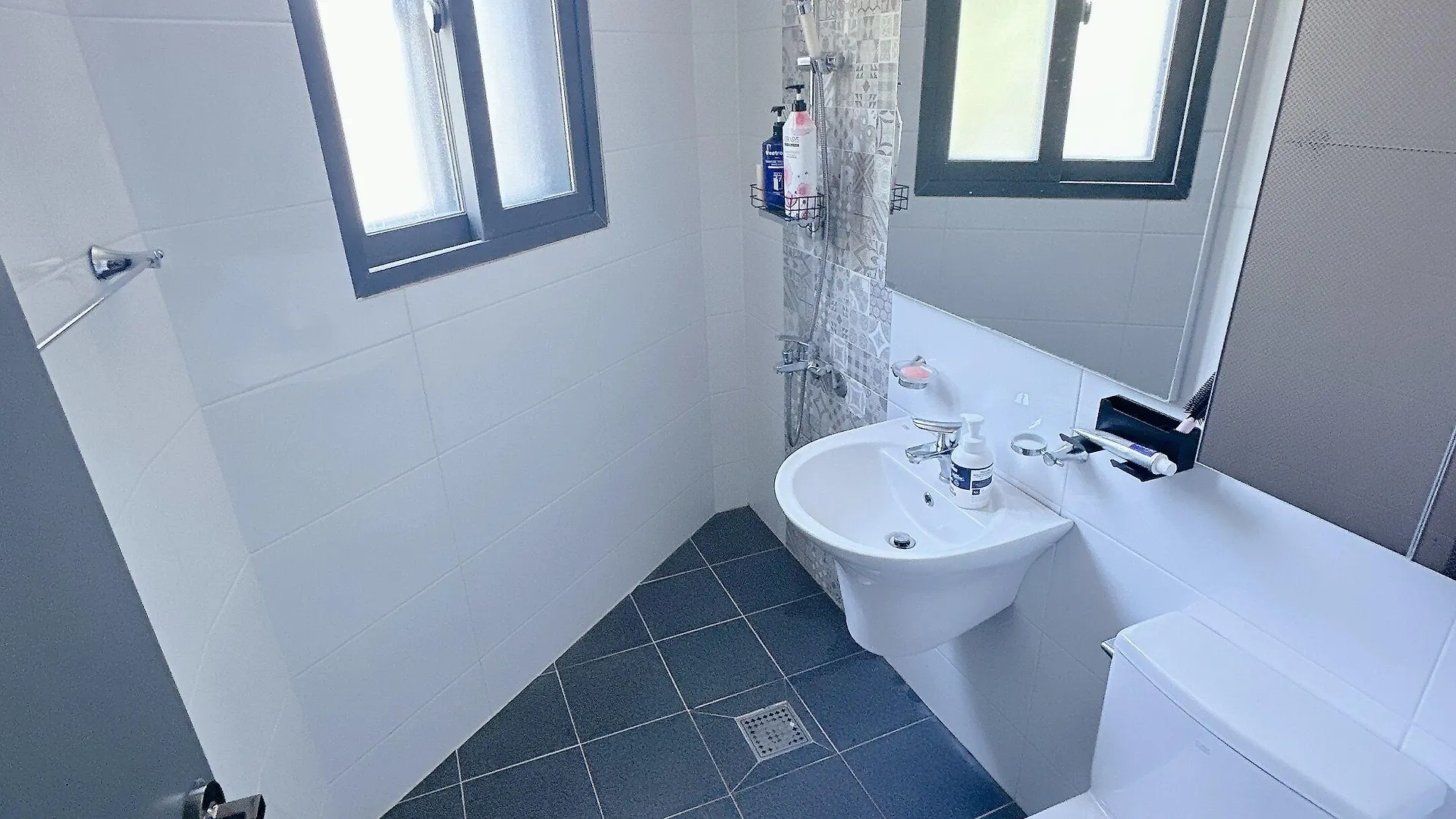 Yolo House Hotel Incheon 4*,  South Korea