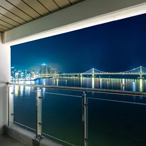 Elmomento Gwangan 釜山広域市