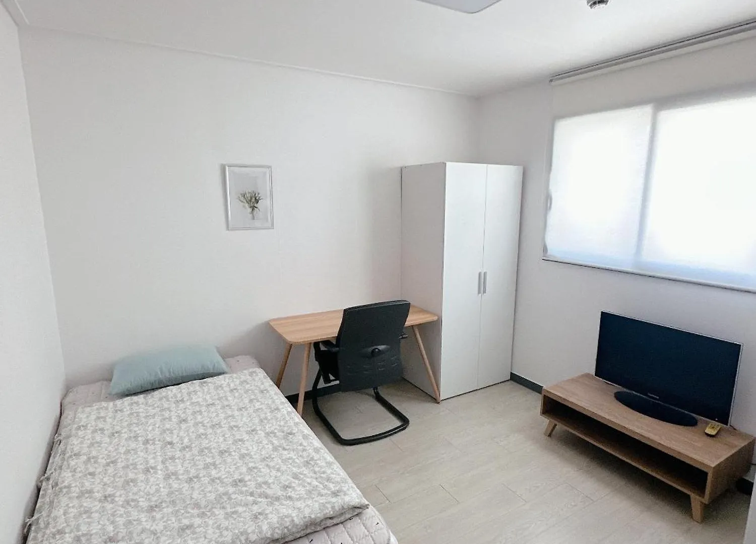 Yolo House Hotel Incheon 0*,