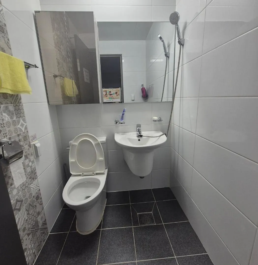 Yolo House Hotel Incheon Guest house