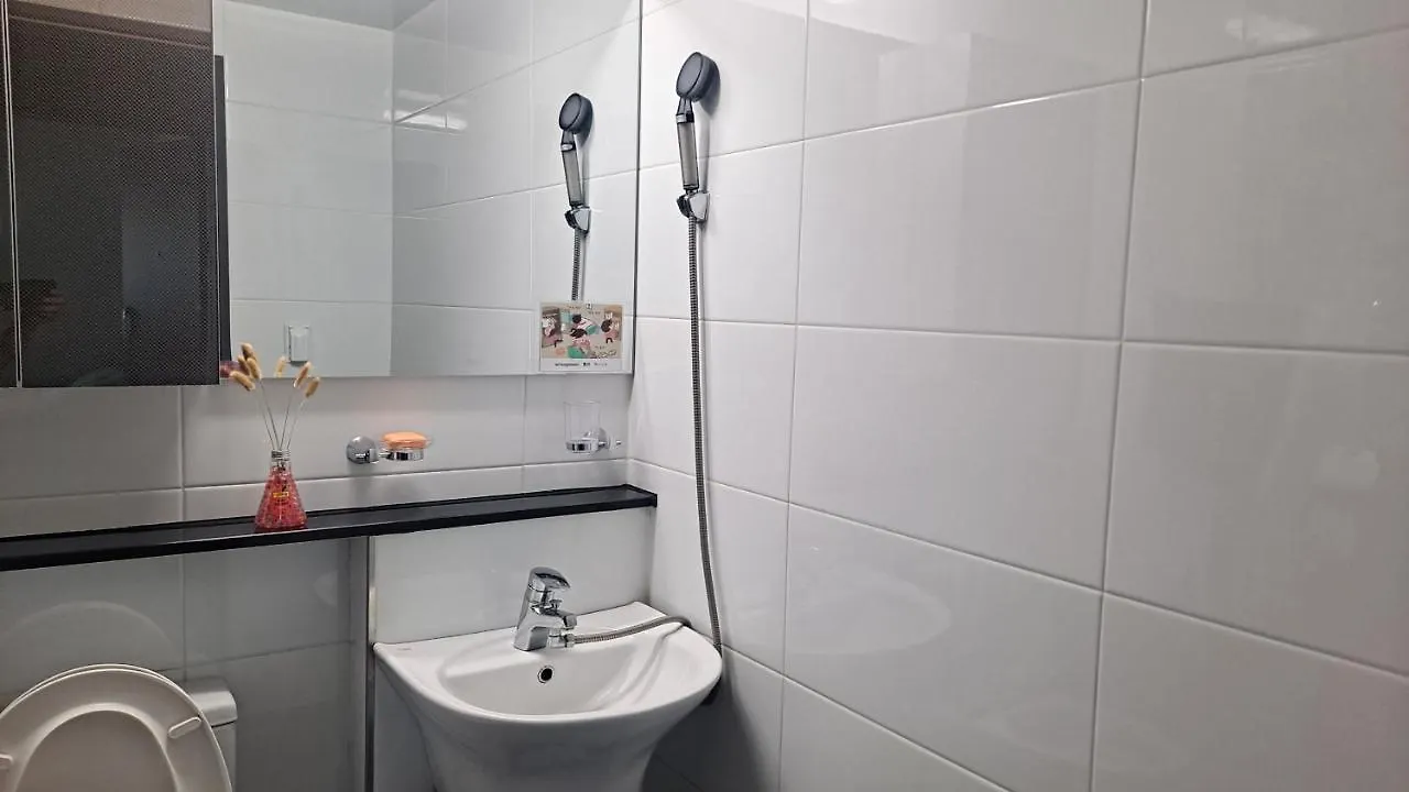 Yolo House Hotel Incheon Wisma tamu