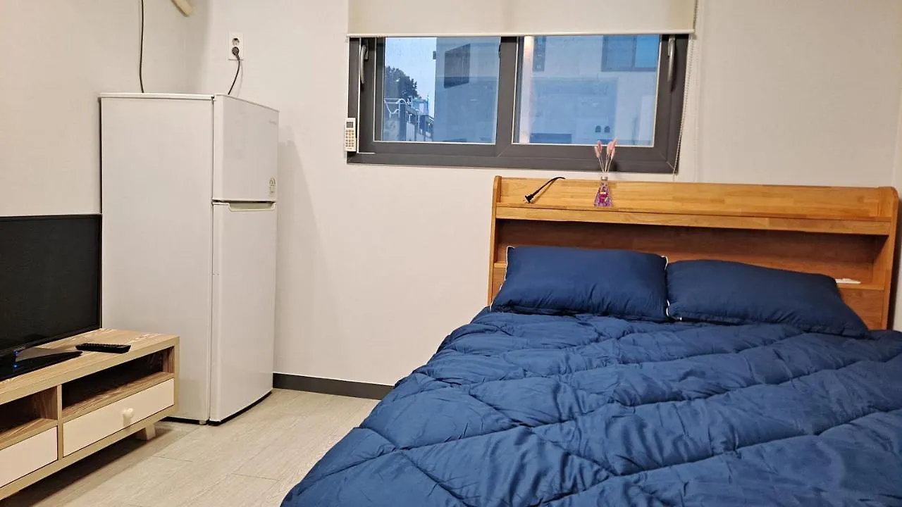 Yolo House Hotel Incheon 4*,  Korsel