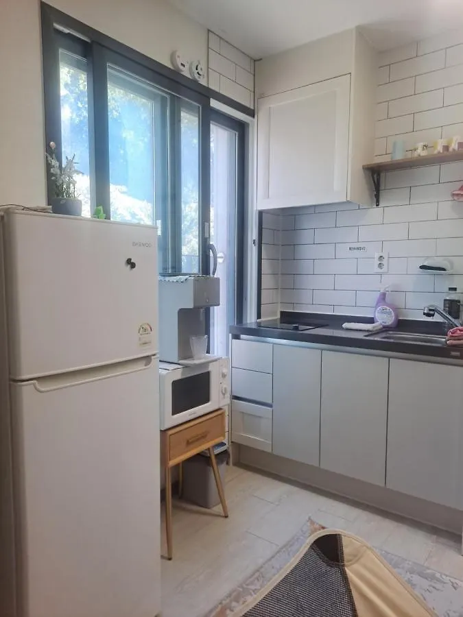 Wisma tamu Yolo House Hotel Incheon