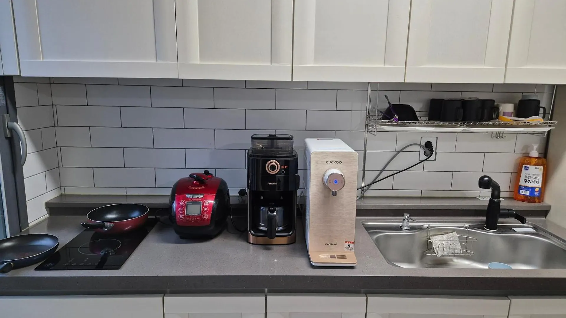 Yolo House Hotel Incheon 4*,  Korsel