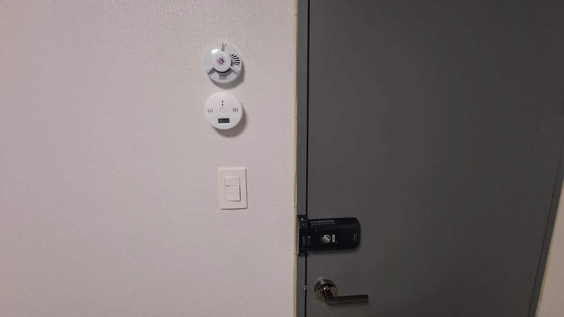 Yolo House Hotel Incheon Wisma tamu